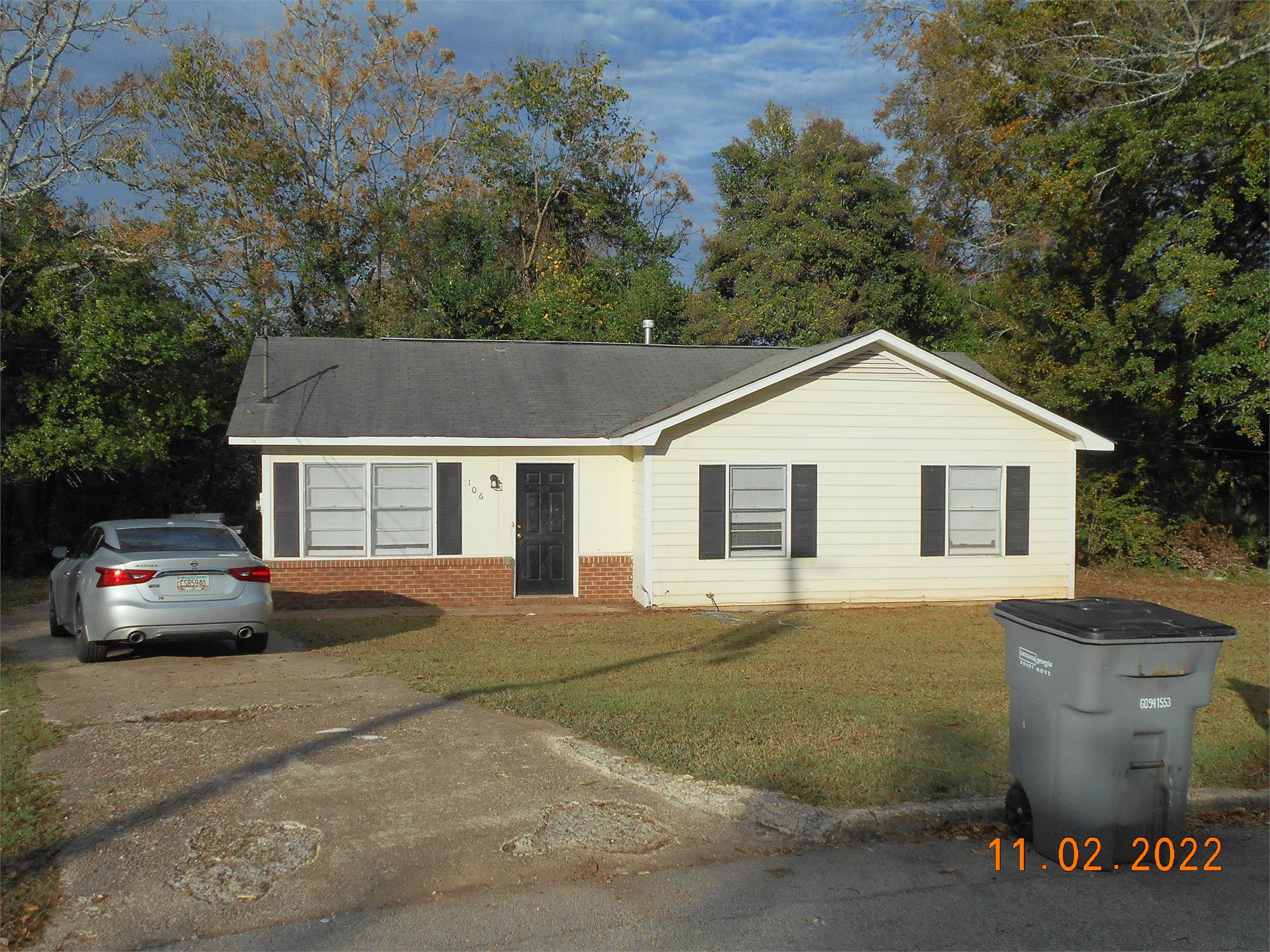 Property main image